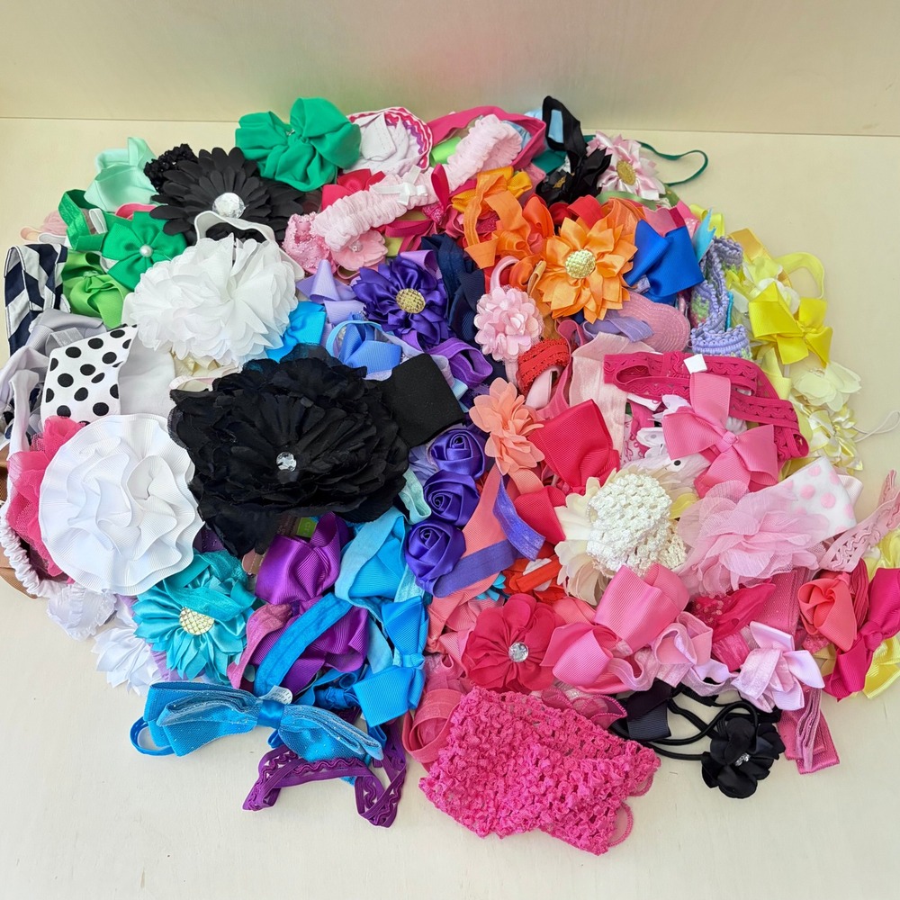 Lot of 140+ Baby and Toddler Girls Bows and Headbands One Size Stretch Baby Glam